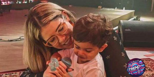 Marília Mendonça e filho
