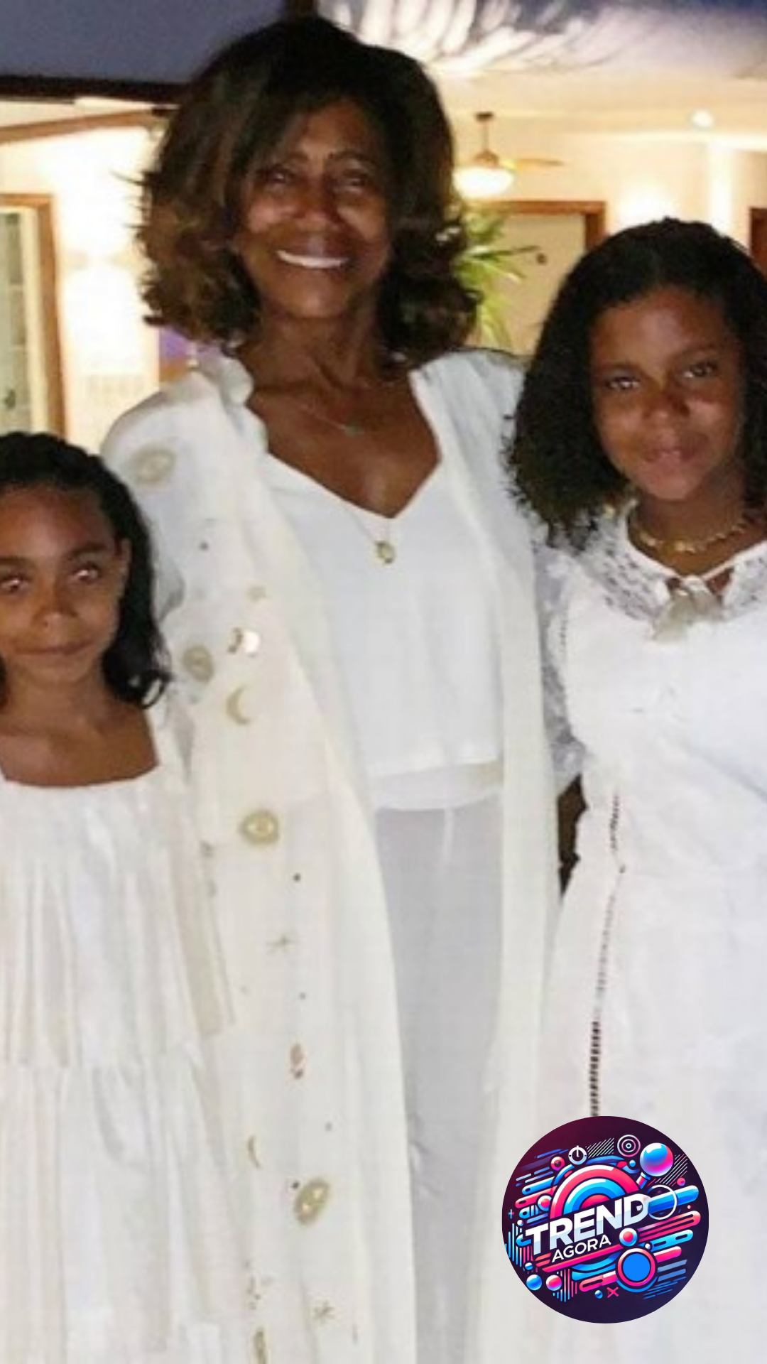 Glória Maria e filhas
