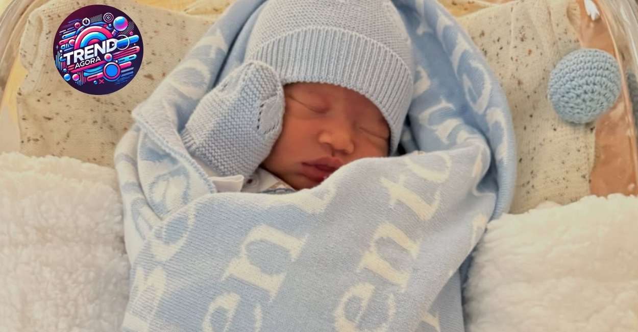 Bento, filho de Thiaguinho e Carol Peixinho